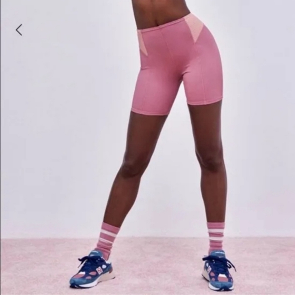 NWT- For Love and Lemons- Ribbed Bike Shorts- Size L- Muted Pink/Mauve